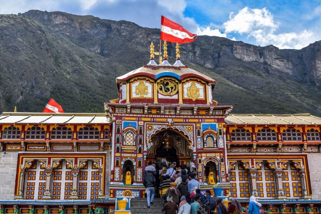 Badrinath Temple is one of the most sacred Hindu pilgrimage sites in India and an important part of the Char Dham Yatra.