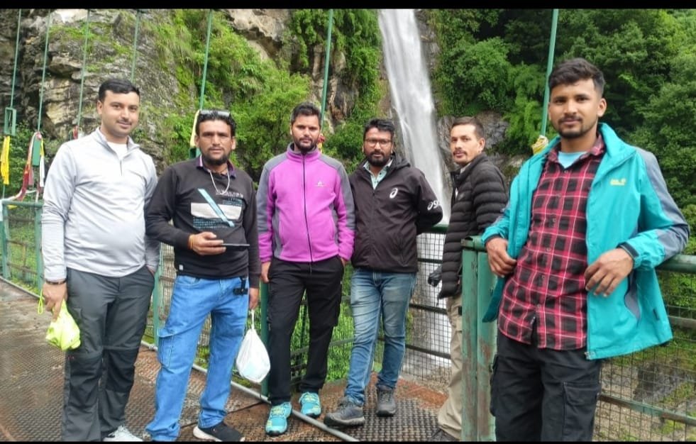 Natural Himalayan landscape around Urvil Homestay in Urgam Valley